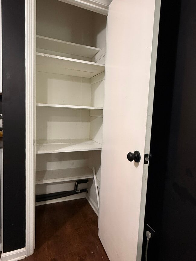 Building Photo - 5 Markwood Ln