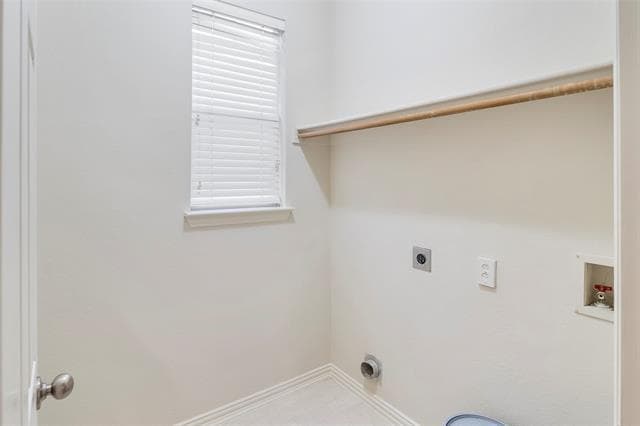 Building Photo - 10015 Pinecrest Dr