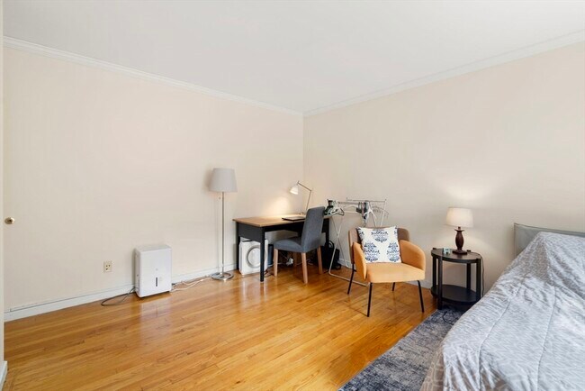 Building Photo - 57 Harvard Ave