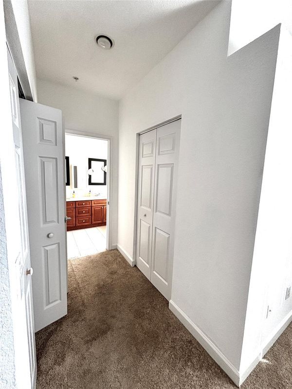 Building Photo - 451 NE 1st St