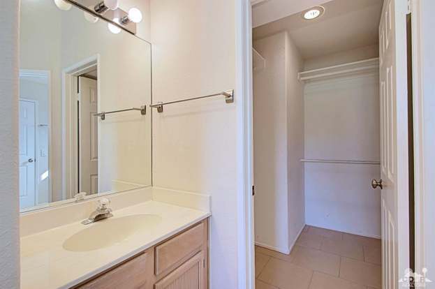 Building Photo - 424 Tava Ln