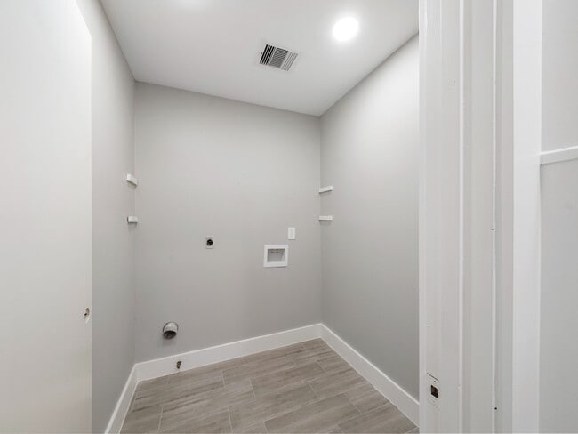 Building Photo - 4227 Tasselwood Ln