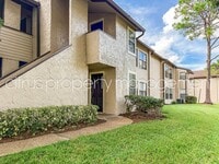 Building Photo - Winter Park 2/2 Condo in Charming Parkview...