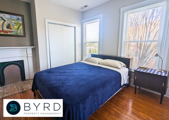 Building Photo - 3027 Floyd Ave