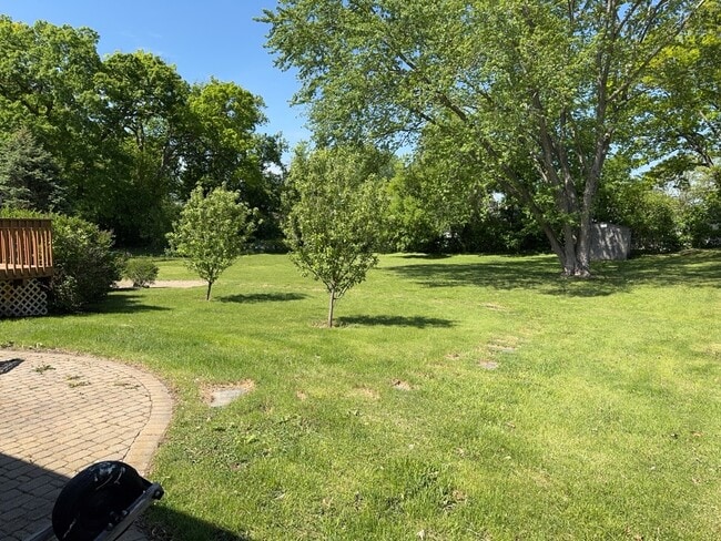 Building Photo - 36420 N Tamarack Dr