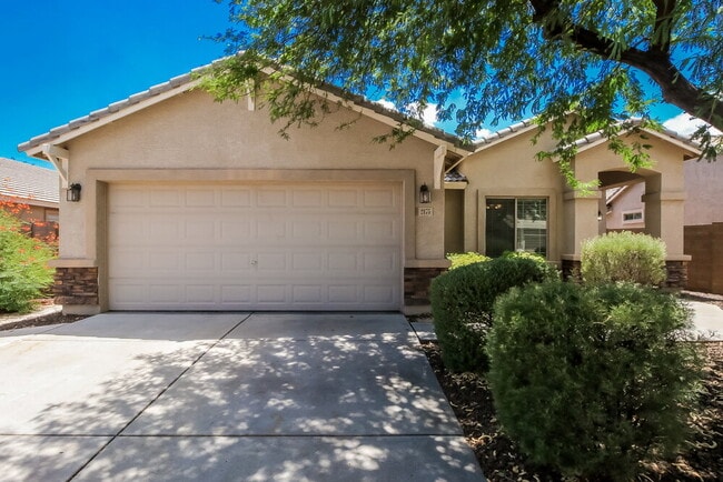 Building Photo - 2175 W Goldmine Mountain Dr