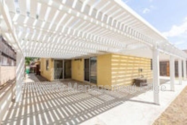 Building Photo - 37753 Sea Pines Ct