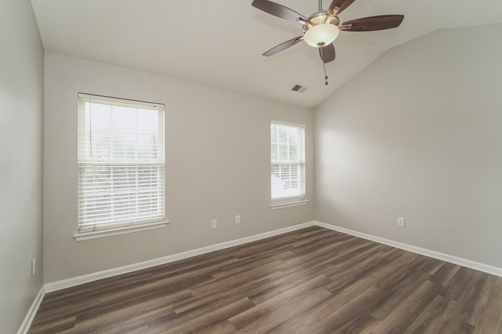 Building Photo - 4705 Fox Thorne Dr