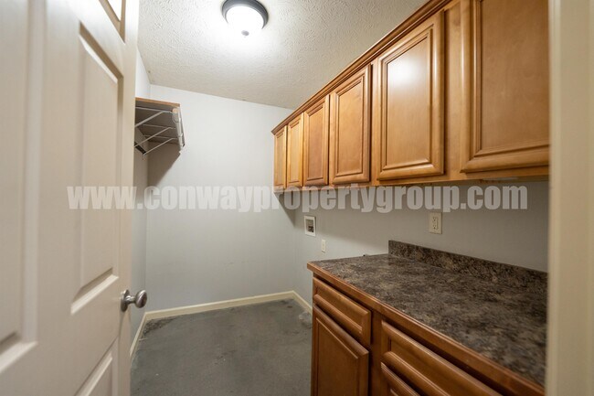 Building Photo - 1125 Wineberry Rd