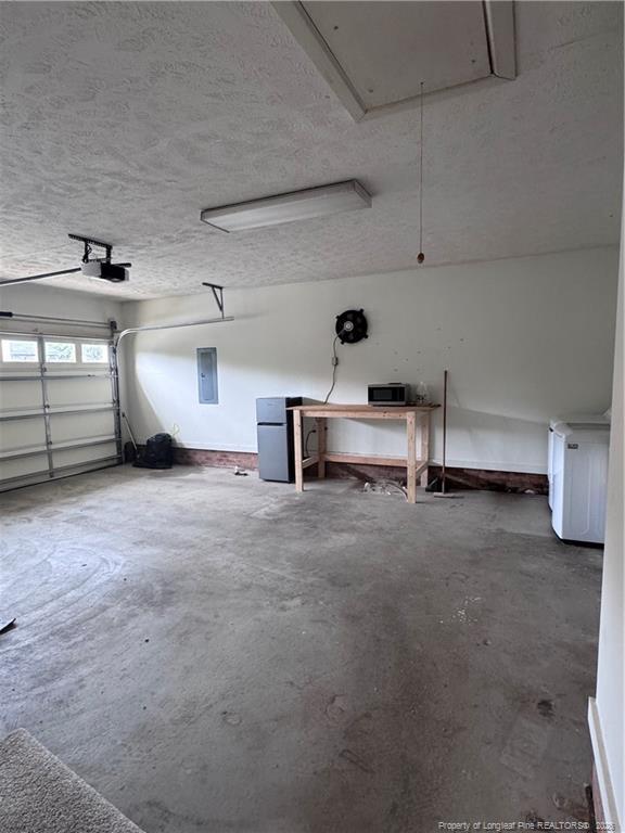 Building Photo - 1535 Londonderry Pl
