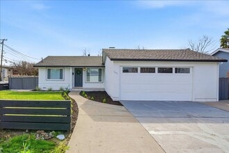 Building Photo - Concord Stunning! fully remodeled 3 bedroom 2 bathroom single family home w/ 2 car garage