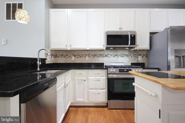 Building Photo - 2965 Chinkapin Oak Ln