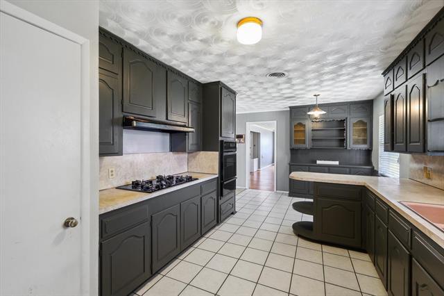 Building Photo - 711 Bizerte Ave