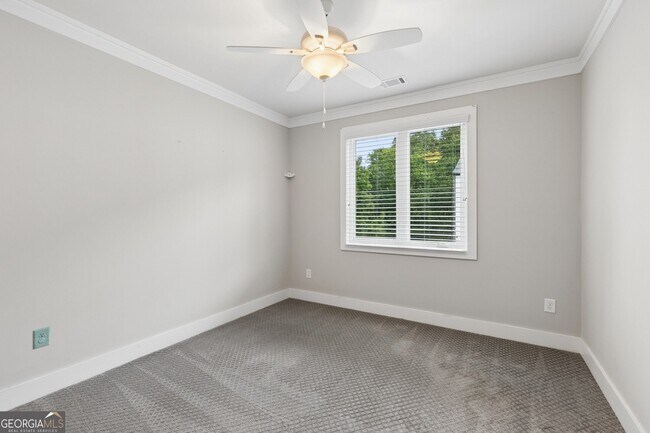 Building Photo - 2974 Hermance Dr NE