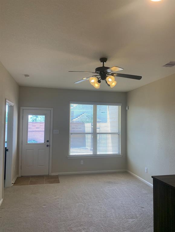 Building Photo - 23319 Del Rosso St