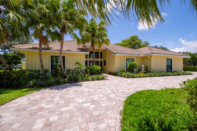 Building Photo - 1 Wycliff Rd