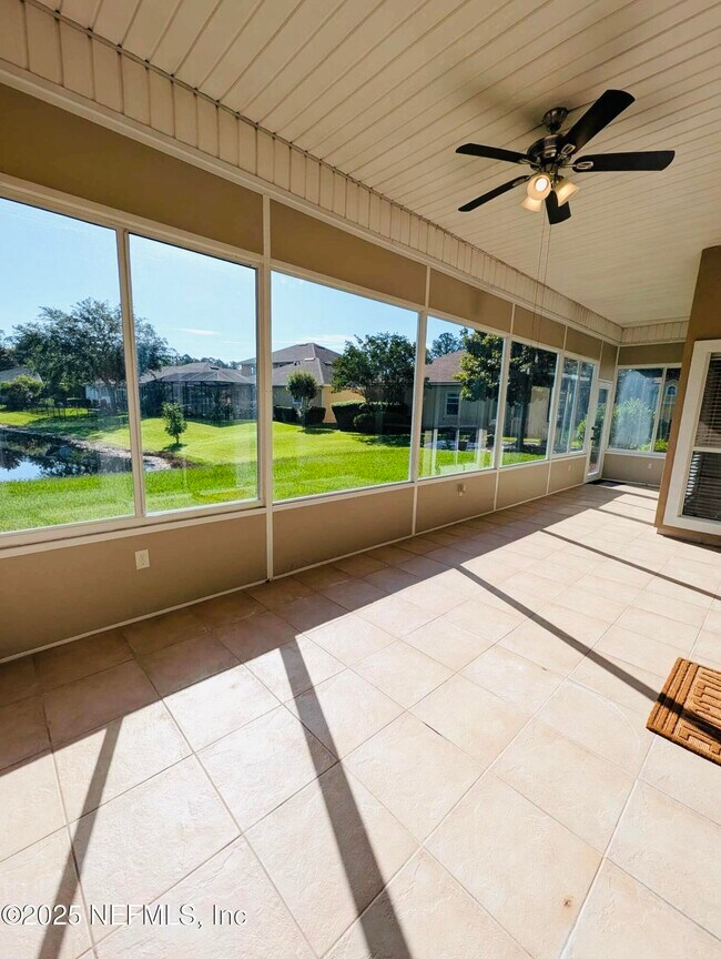 Building Photo - 2461 Southern Links Dr