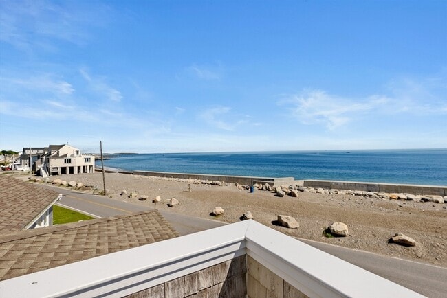 Building Photo - 33 Oceanside Dr