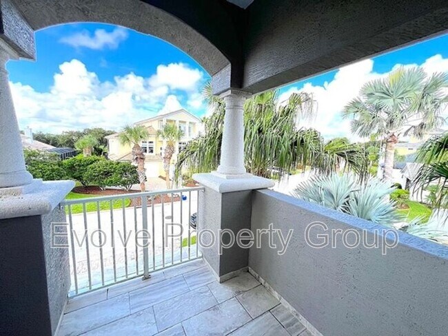 Building Photo - 15 Sandpiper Ln