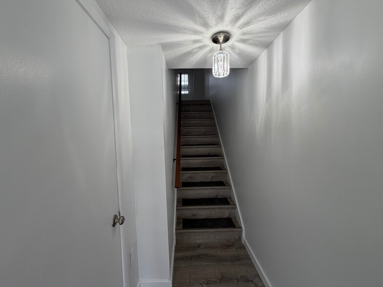 Building Photo - 148 Ligonier Ln