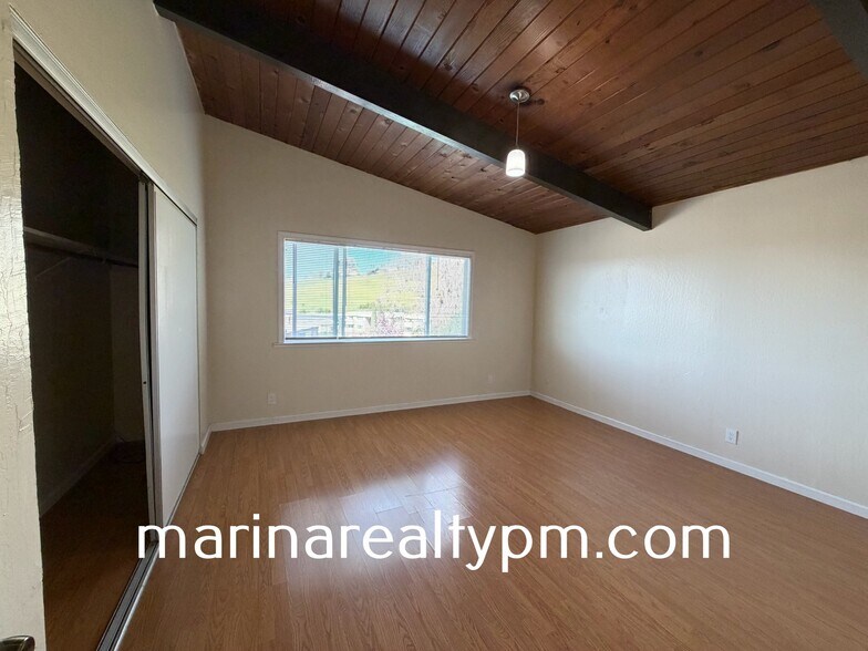 Building Photo - 173-179 Maher Ct