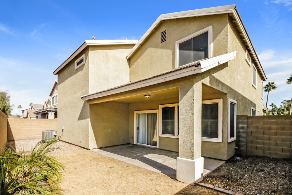 Building Photo - 2042 S 87th St