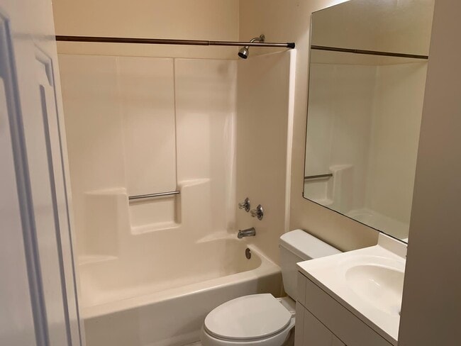 Building Photo - 293 Cypress Point Dr