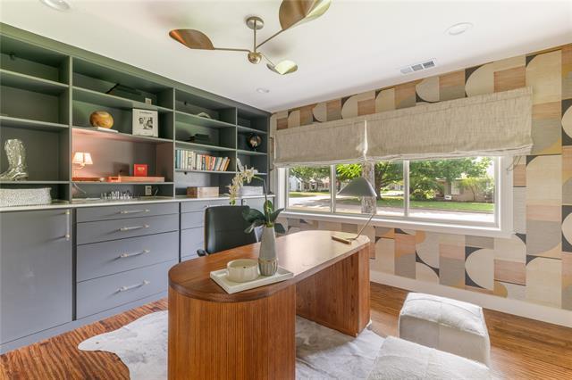 Building Photo - 9831 Lakemont Dr
