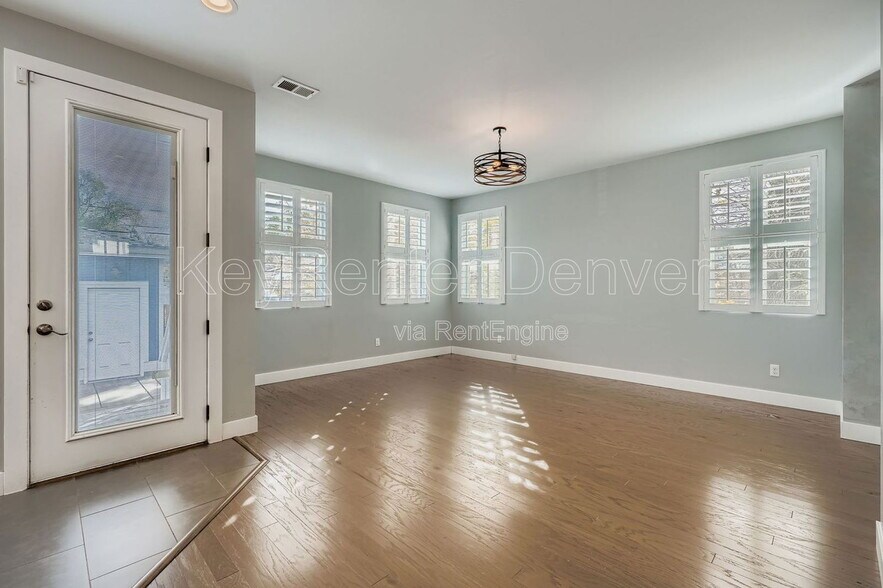 Building Photo - 2474 Eaton St