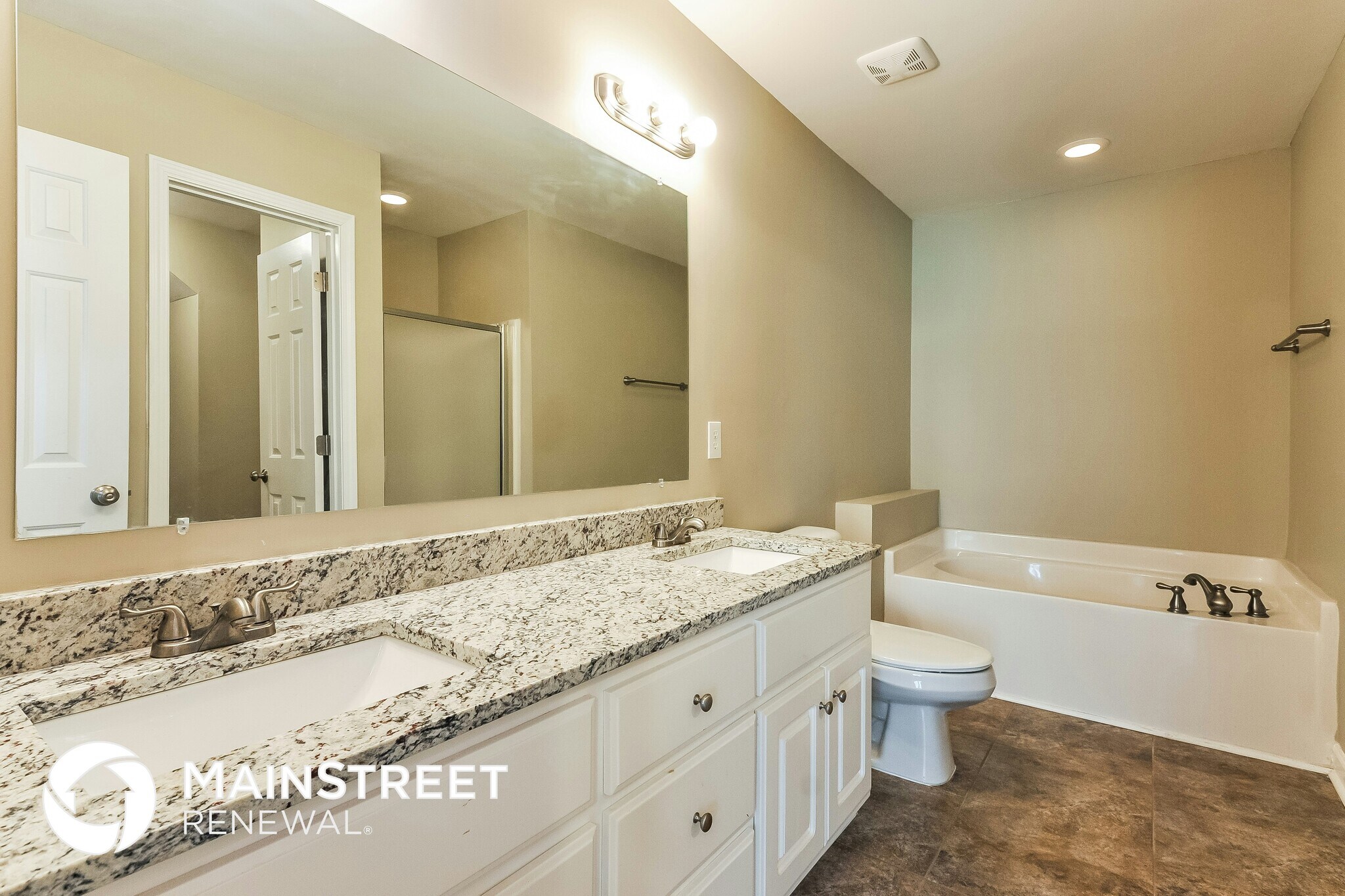 Building Photo - 1047 Drew Dr