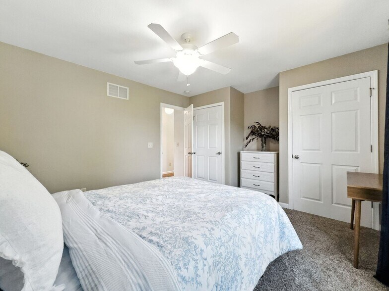 Building Photo - 4689 Inlet Ln