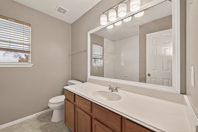 Building Photo - 17938 Chisholm Trail