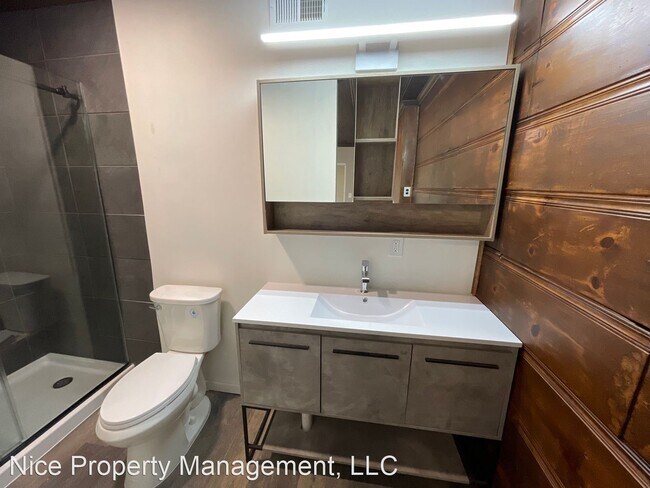 Building Photo - 3 br, 2.5 bath House - 2571 Haverford Dr