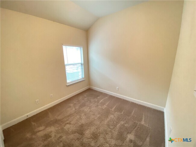 Building Photo - 1203 FM306