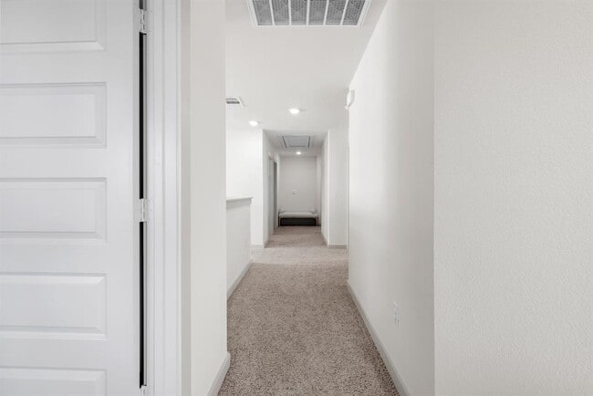 Building Photo - 7904 Linda Michelle Ln