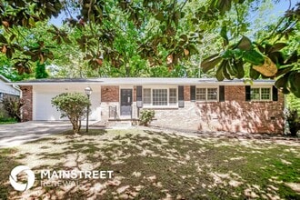 Building Photo - 532 Stonewood Dr