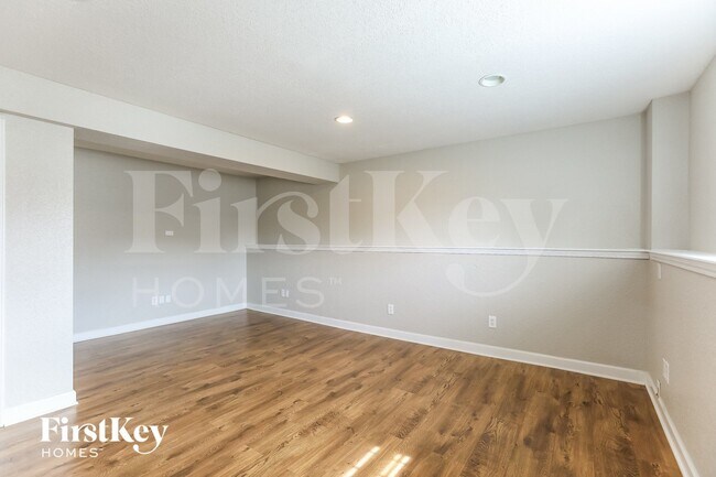 Building Photo - 3612 NE 81st Terrace