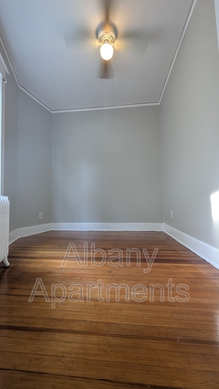 Building Photo - 418 Delaware Ave