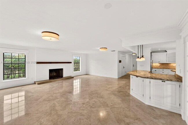 Building Photo - 3000 SW 130th Ave