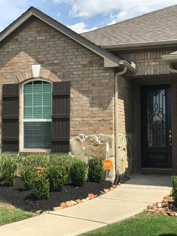 Building Photo - 2211 Hidden Meadow Ln