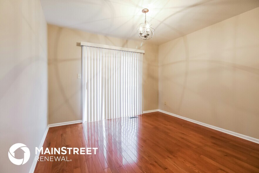 Building Photo - 1706 Sunset Dr