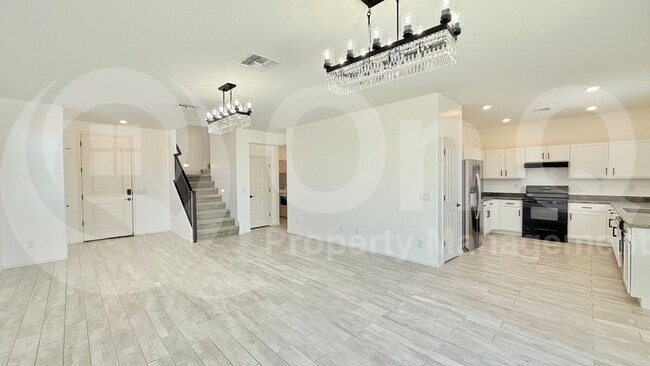 Building Photo - 40633 W Helen Ct