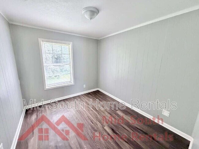 Building Photo - 1270 Chickamauga Ave