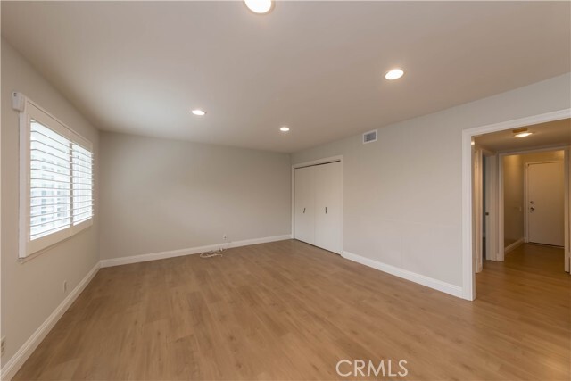Building Photo - 4925 Rockvalley Rd