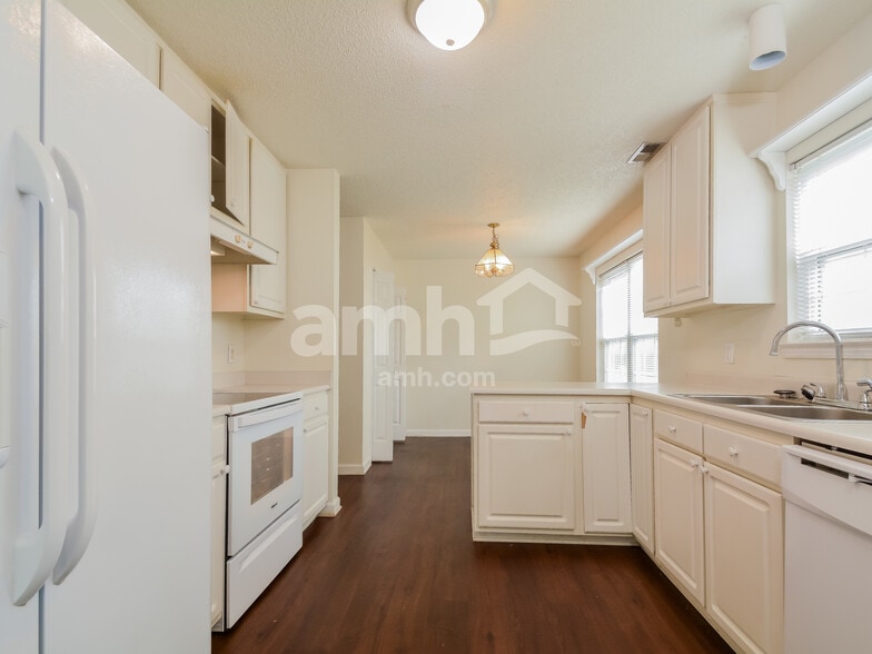 Building Photo - 5114 Gate Post Ln