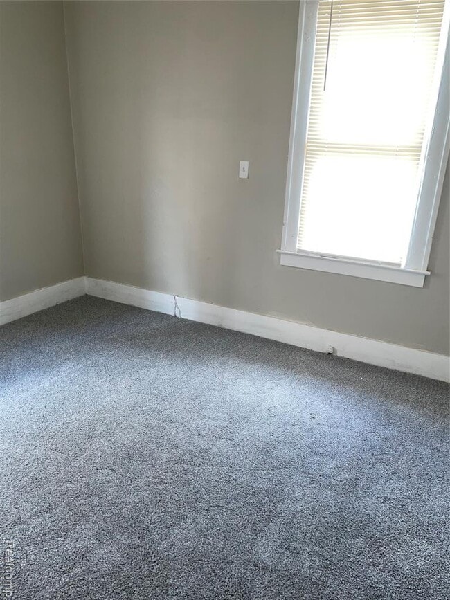 Building Photo - 14510 Asbury Park