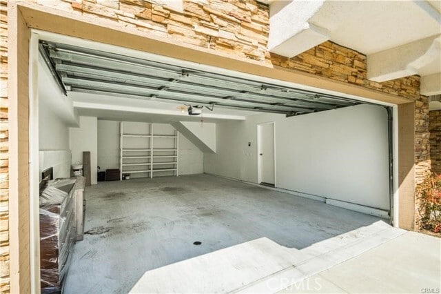 Building Photo - 2528 Plaza del Amo