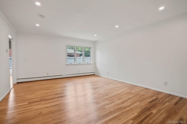 Building Photo - 17 Edgar Ct