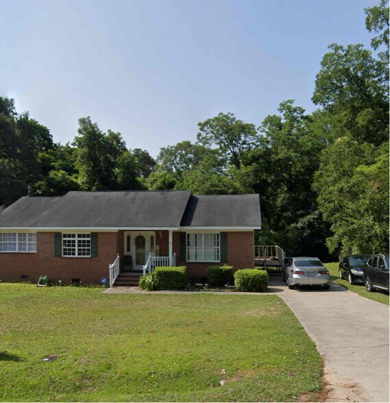 Primary Photo - 2575 Recreation Rd