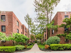 Building Photo - 94A Marion St